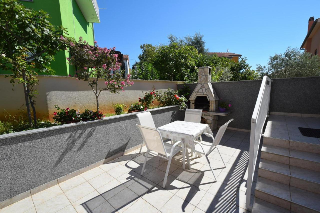 Apartments Marjolovic Njivice Exterior photo
